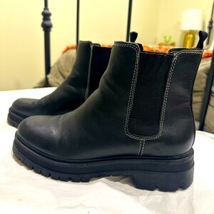 Marc Fisher lug sole Chelsea boots 8.5